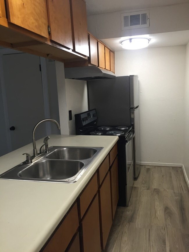 Autumn Oak Townhouses 4920 Halls Ferry Rd Vicksburg MS 39180