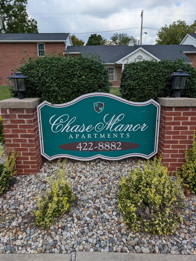 Building Photo - Chase Manor Apartments