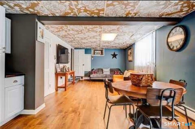 Building Photo - 127 Englewood Ave