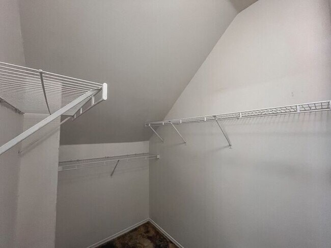 Building Photo - **COMING SOON 07/18/2025**UPDATED 4 Bedroo...