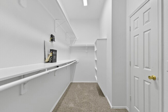 Building Photo - 2118 Louetta Spring Dr