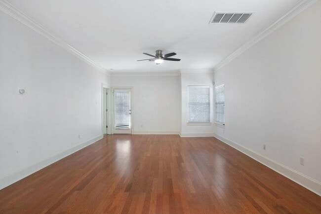 Building Photo - 6715 Windrift Way