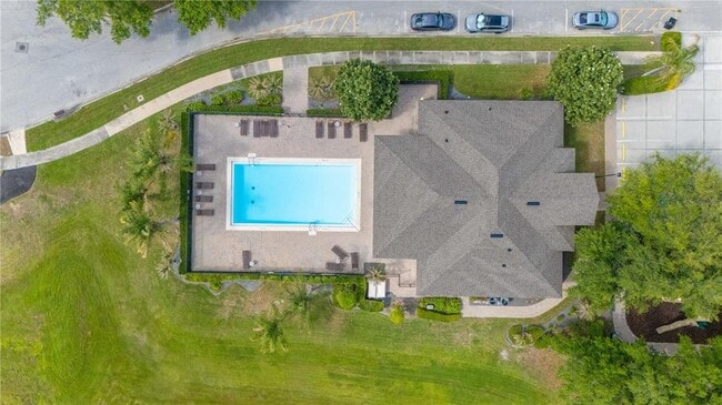 Building Photo - 216 Deepcove Rd