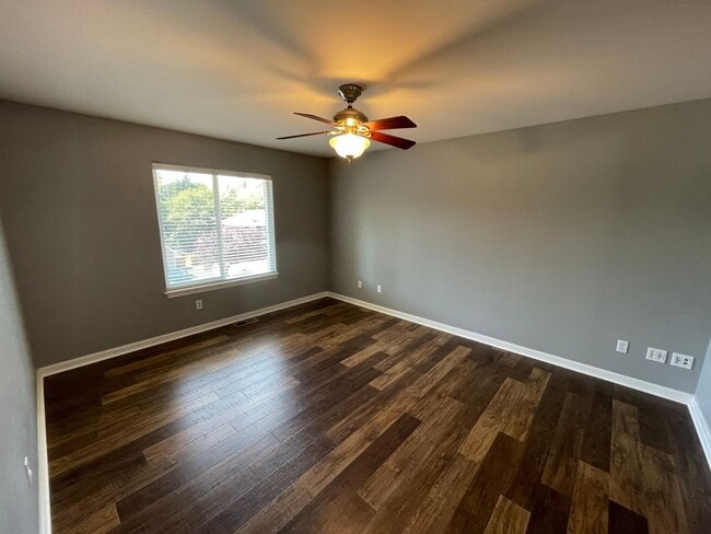 Building Photo - 3511 Cedar Glen Way