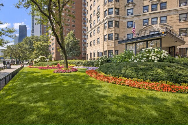 Building Photo - 1400 N Lake Shore Dr