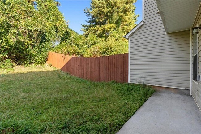 Building Photo - 5583 Windfall Ln