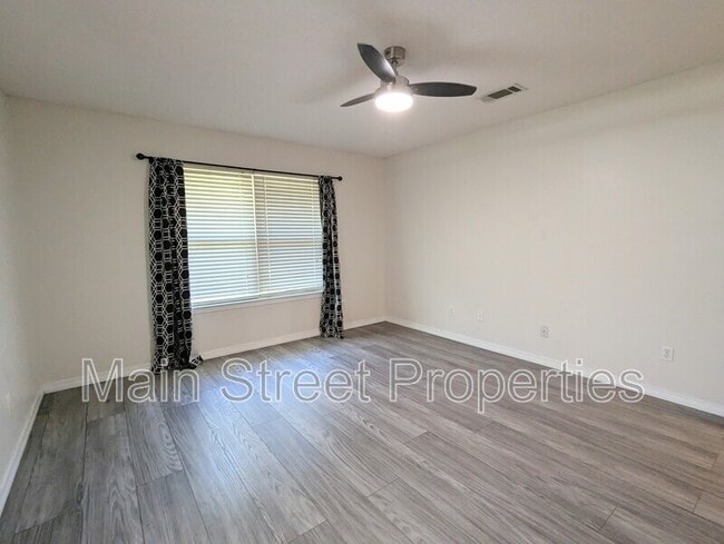 Building Photo - 7440 Chimney Pines Dr