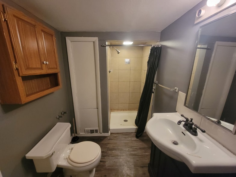 Building Photo - 55 Cotter Ave