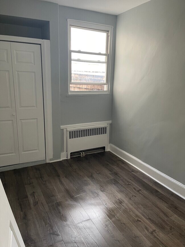 APT 2 - 53 Terhune Ave