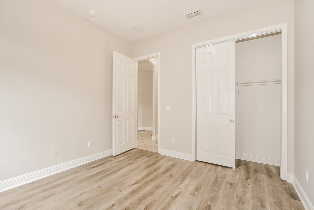 Building Photo - 1174 Green Vista Cir