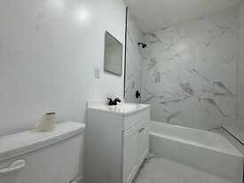 Building Photo - 5319 S Hoover St