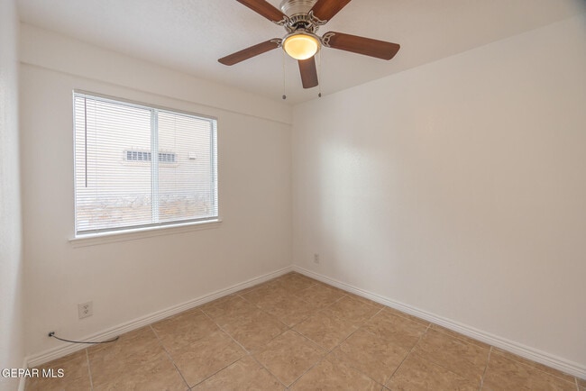 Building Photo - 12036 Willowmist Ave