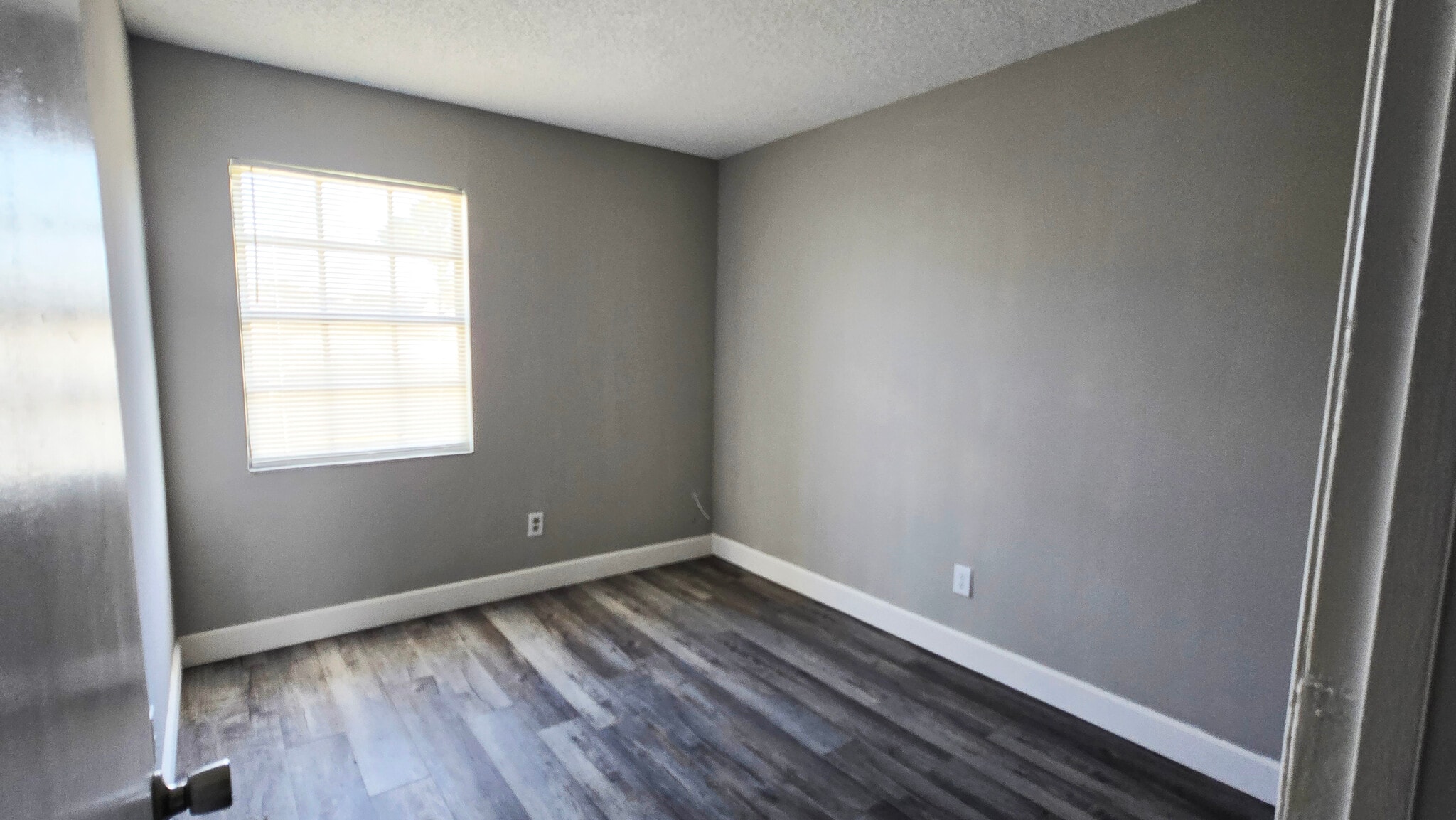 Building Photo - 12665 Castle Hill Dr