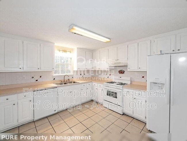 Building Photo - 2394 Leeward Ct