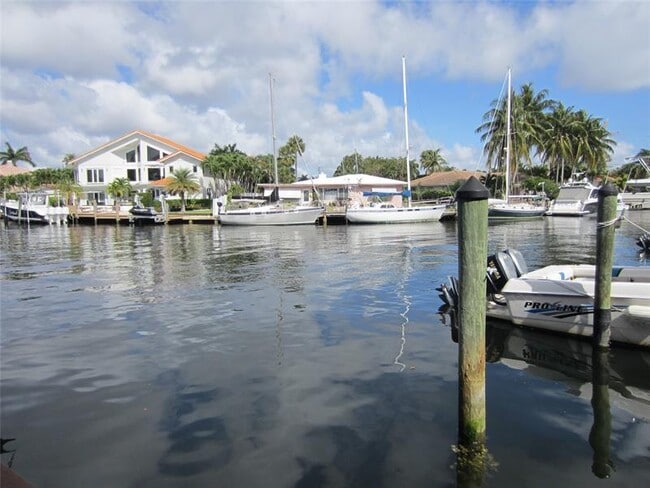 Building Photo - 1421 S Ocean Blvd
