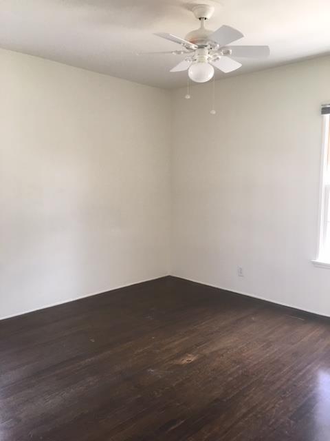 Building Photo - 609 Kelton Ave