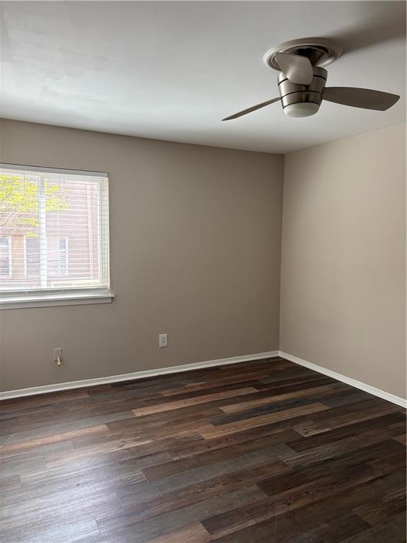 Building Photo - 346 Carpenter Dr NE