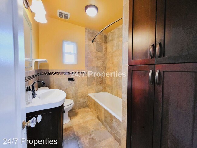 Building Photo - 4 br, 2 bath House - 1020 N Holland Ave