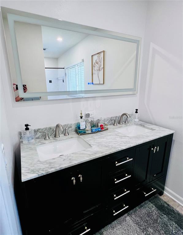 Building Photo - 13607 101st Terrace