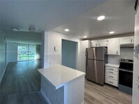 Building Photo - 8962 S Hollybrook Blvd