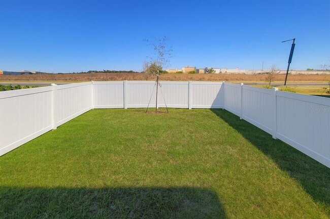 Building Photo - 3671 Hardman Dr