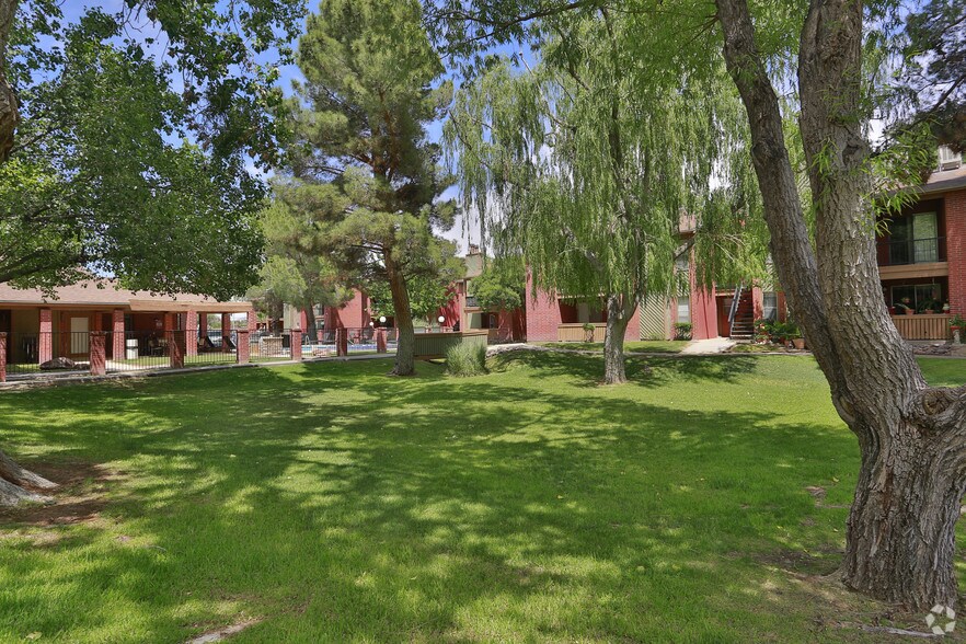 Foxglove Apartments 210 W Redd Rd El Paso TX 79932 Apartment Finder