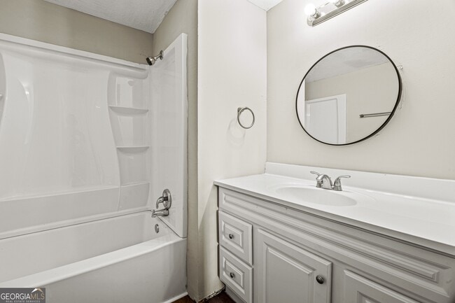 Building Photo - 5100 Rockborough Trail NW