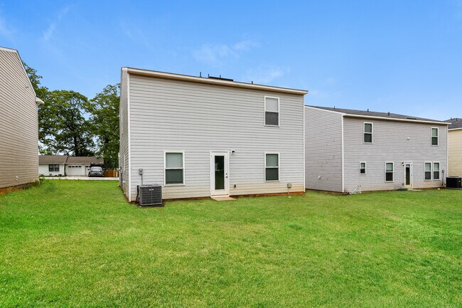 Building Photo - 228 Wadsworth Rd