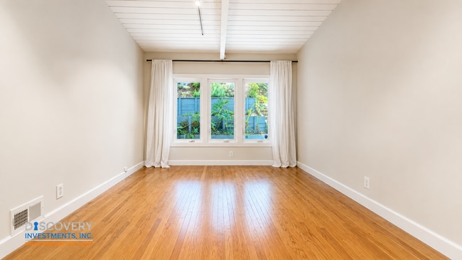 Building Photo - 6323 Girvin Dr