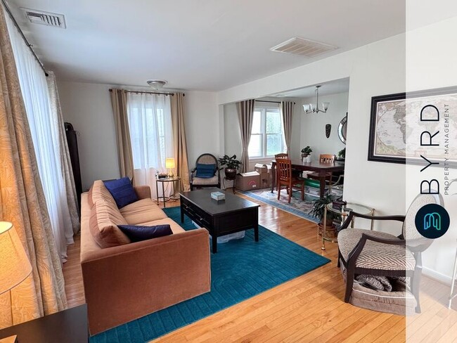 Building Photo - 4804 Augusta Ave