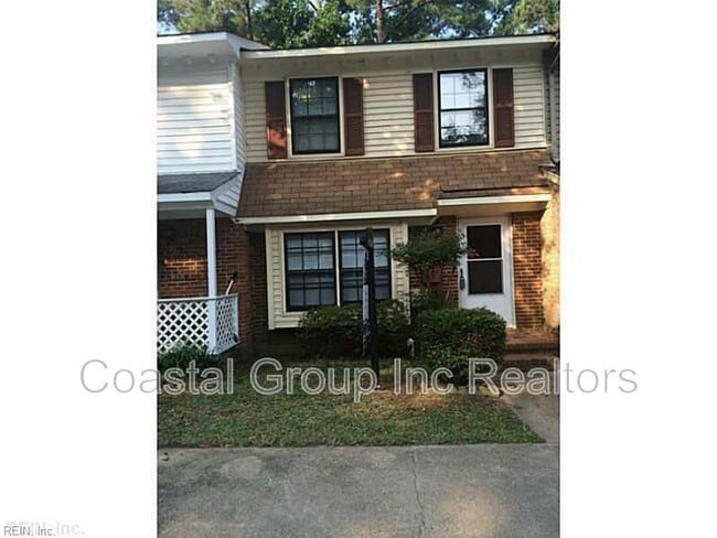 Building Photo - 921 Wildwood Square Ct