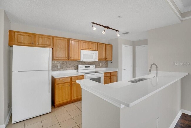 Building Photo - 12414 Baleria Cove