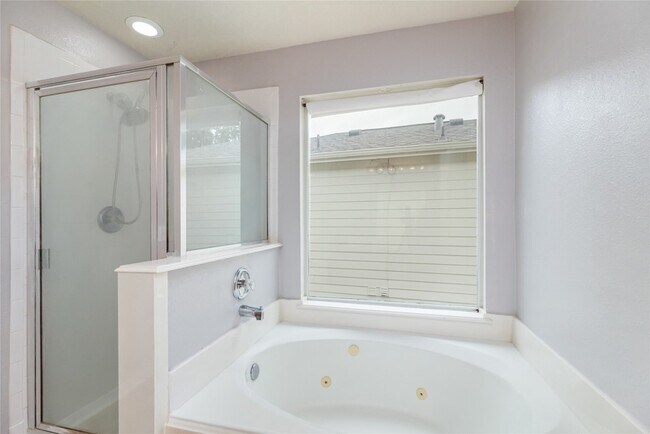 Building Photo - 17334 Turquoise Stream Dr