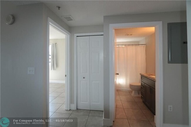 Building Photo - 3410 Coral Wy