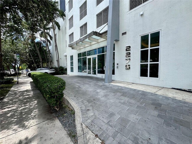 Building Photo - 2275 Biscayne Blvd Blvd