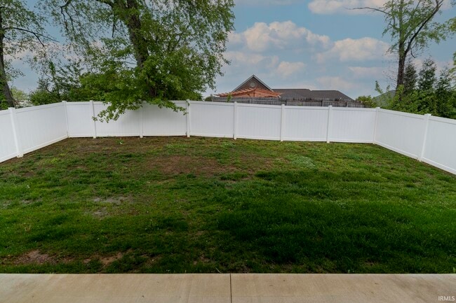 Building Photo - 2822 Brewster Dr