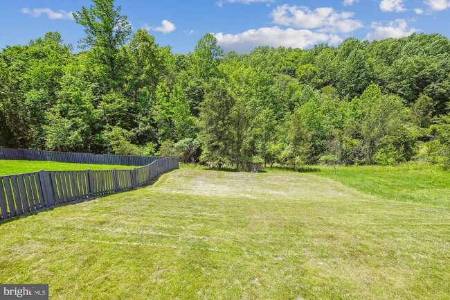 Building Photo - 2973 Myrtlewood Dr
