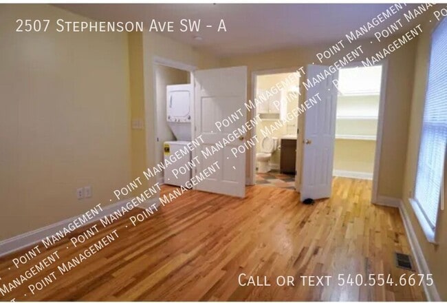 Building Photo - 2507 Stephenson Ave SW