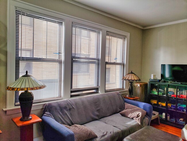 Building Photo - 6813 W 21st St