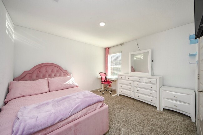 Building Photo - 28938 Yukon River Ct