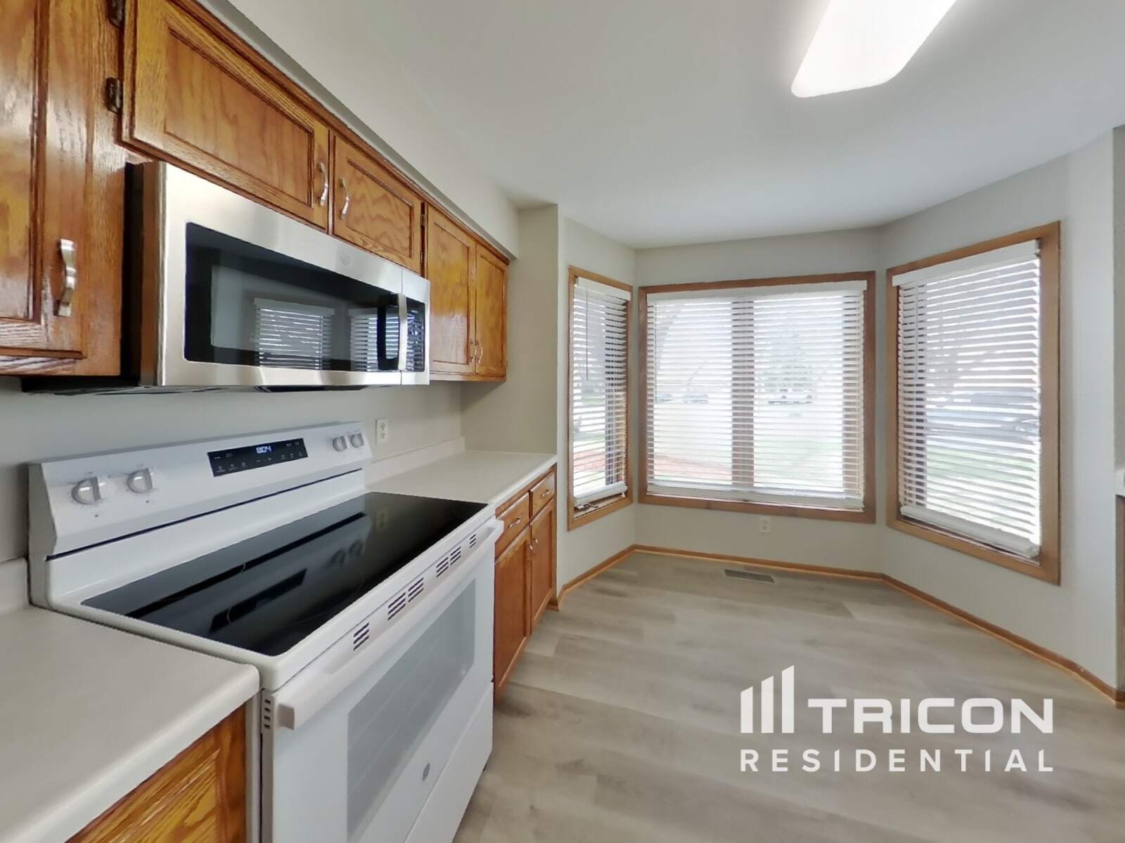 Building Photo - 4350 Thornhill Ln