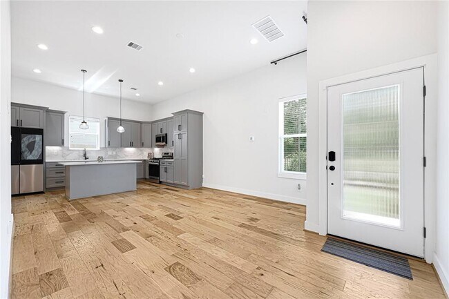 Building Photo - 5434 Wheatley St