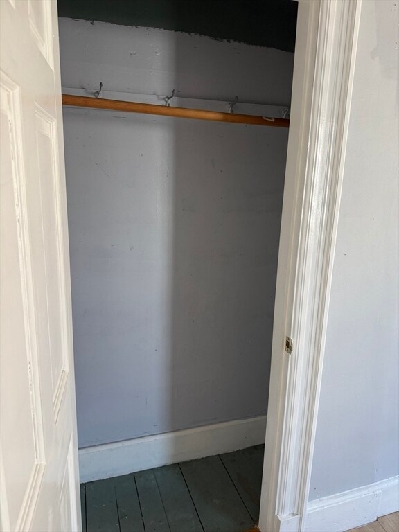 Building Photo - 40 Rogers Ave