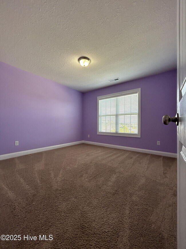Building Photo - 504 Turpentine Trail