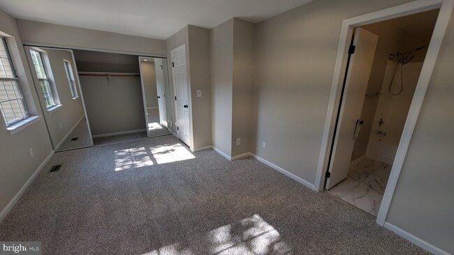 Building Photo - 16303 Taconic Cir