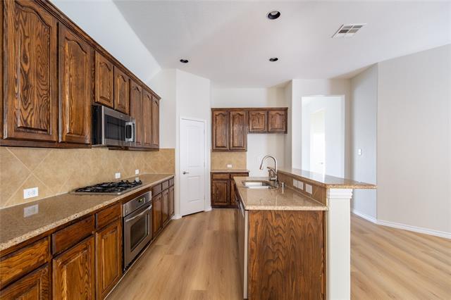 Building Photo - 5708 Silver Buckle Dr