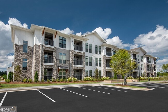 Building Photo - 525 Sawnee Vlg Blvd