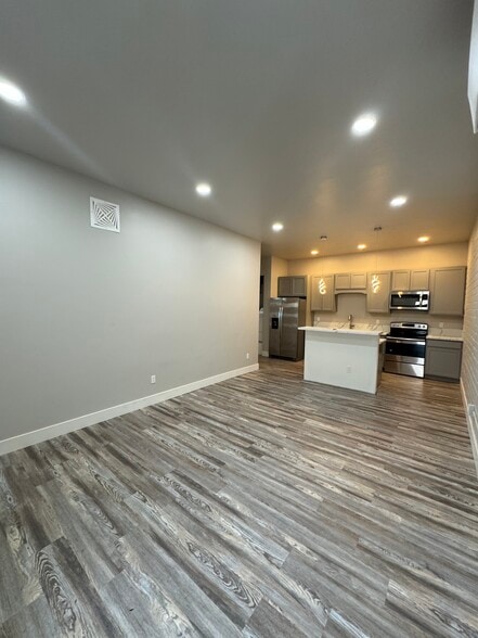 Open concept living - 225 2nd St