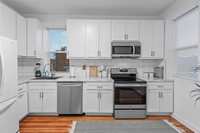 Building Photo - 3101 Old Rte 66