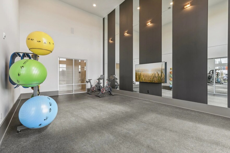 Building Photo - 4355 Tapestry Headwaters Dr